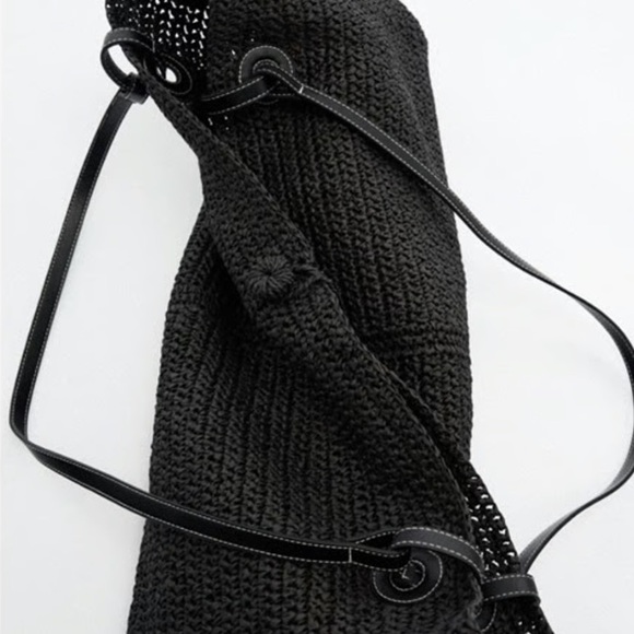 Zara Black Woven Tote Bag - Picture 3 of 4